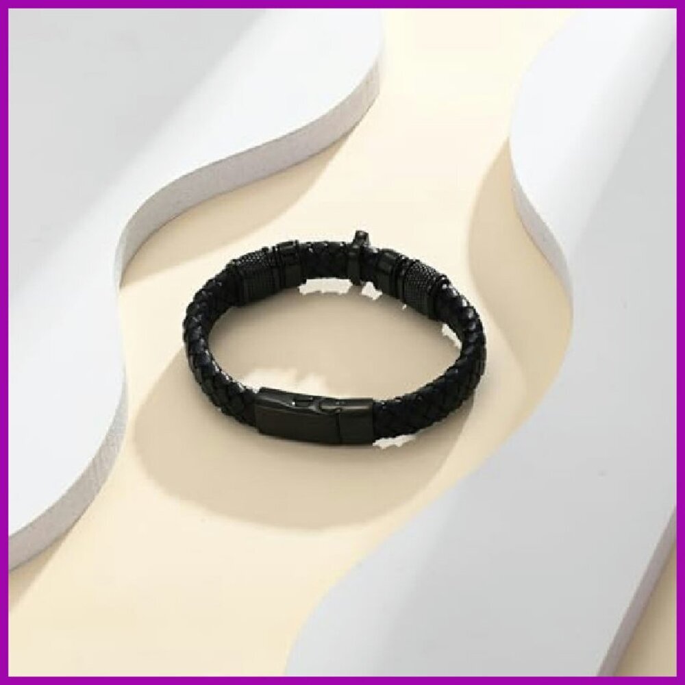 Leather Cuff Bracelet Memorial Urn Holds Ashes Unisex 8.66 Inches - Picture 5 of 8